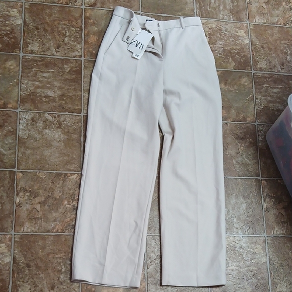 Zara Pants - NWT Zara Wide Leg Light Beige Dress Pants Size Medium